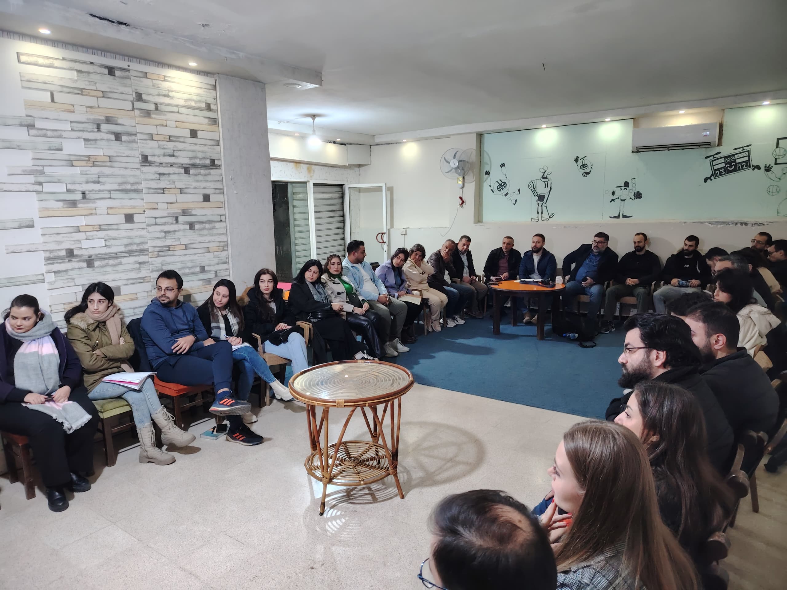 حوارات مع المجتمع المدني و المحلي