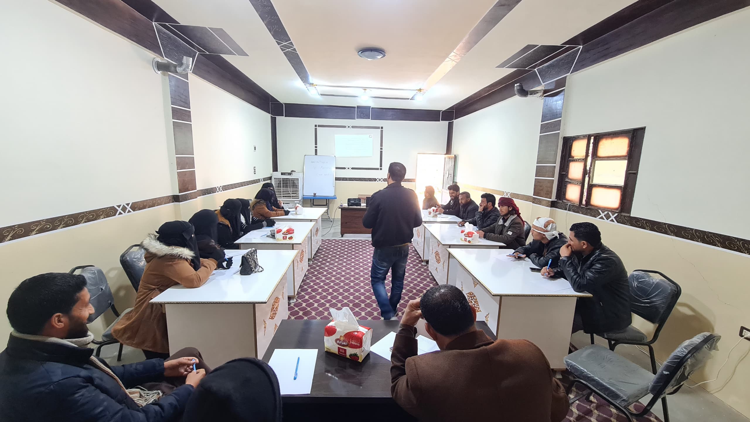 جلسات الحوار مع الشباب - منظمة عودة